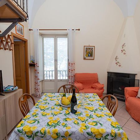 Вилла Casa Maria Vittoria Минори Экстерьер фото